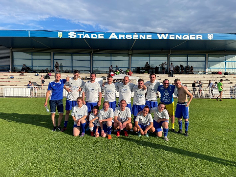 Photographie de l'équipe SFA au tournoi de foot des experts-comptables d'Alsace