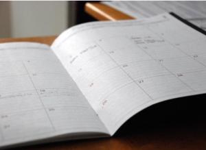 Photographie d'un agenda papier ouvert