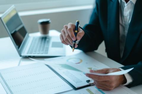 Illustration de l'article Rapport des multinationales relatif aux impôts sur les bénéfices : tic, tac, tic, tac…