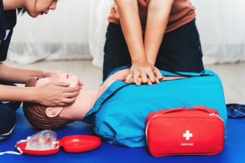 Illustration de l'article Premiers secours : un cadre pour l’apprentissage