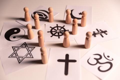 Illustration de l'article Faits religieux dans l’entreprise : des guides pratiques disponibles !