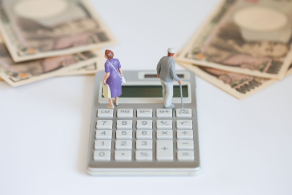 Illustration de l'article Cotisations AGIRC-ARRCO : quel taux pour les majorations de retard en 2025 ?