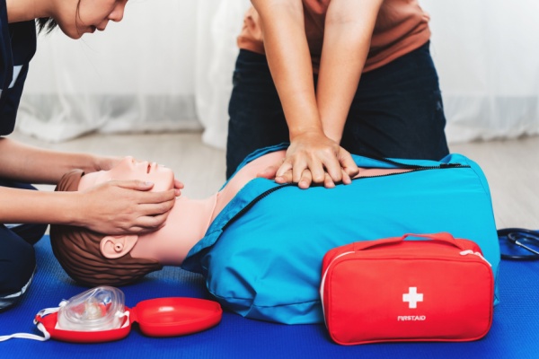 Illustration de l'article Premiers secours : un cadre pour l’apprentissage