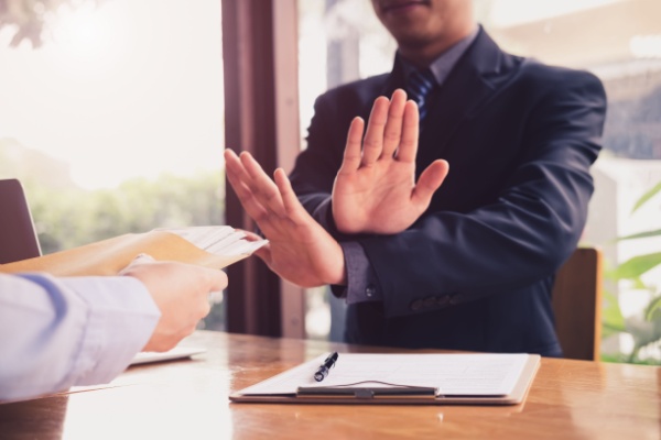 Illustration de l'article C’est l’histoire d’un employeur pour qui un mail « groupé » devrait suffire...