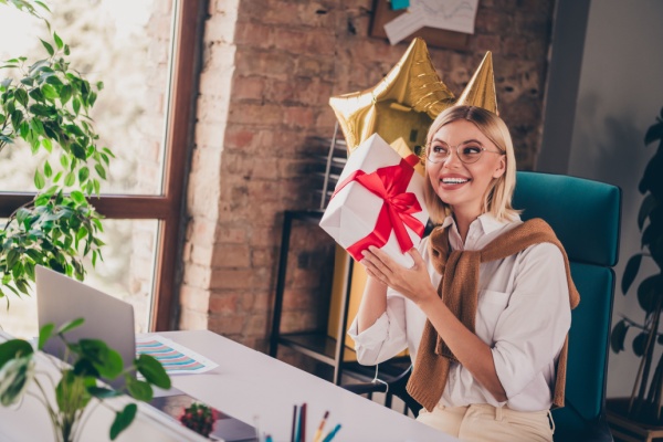 Illustration de l'article Frais de repas, de déplacement, cadeaux d’affaires… : une déductibilité encadrée ! 