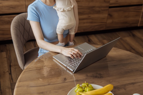 Illustration de l'article Congé supplémentaire de naissance: les modalités sont fixées pour les salariés !