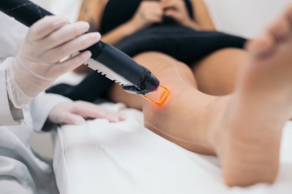 Illustration de l'article Soins esthétiques : un monopole en voie de disparition ?